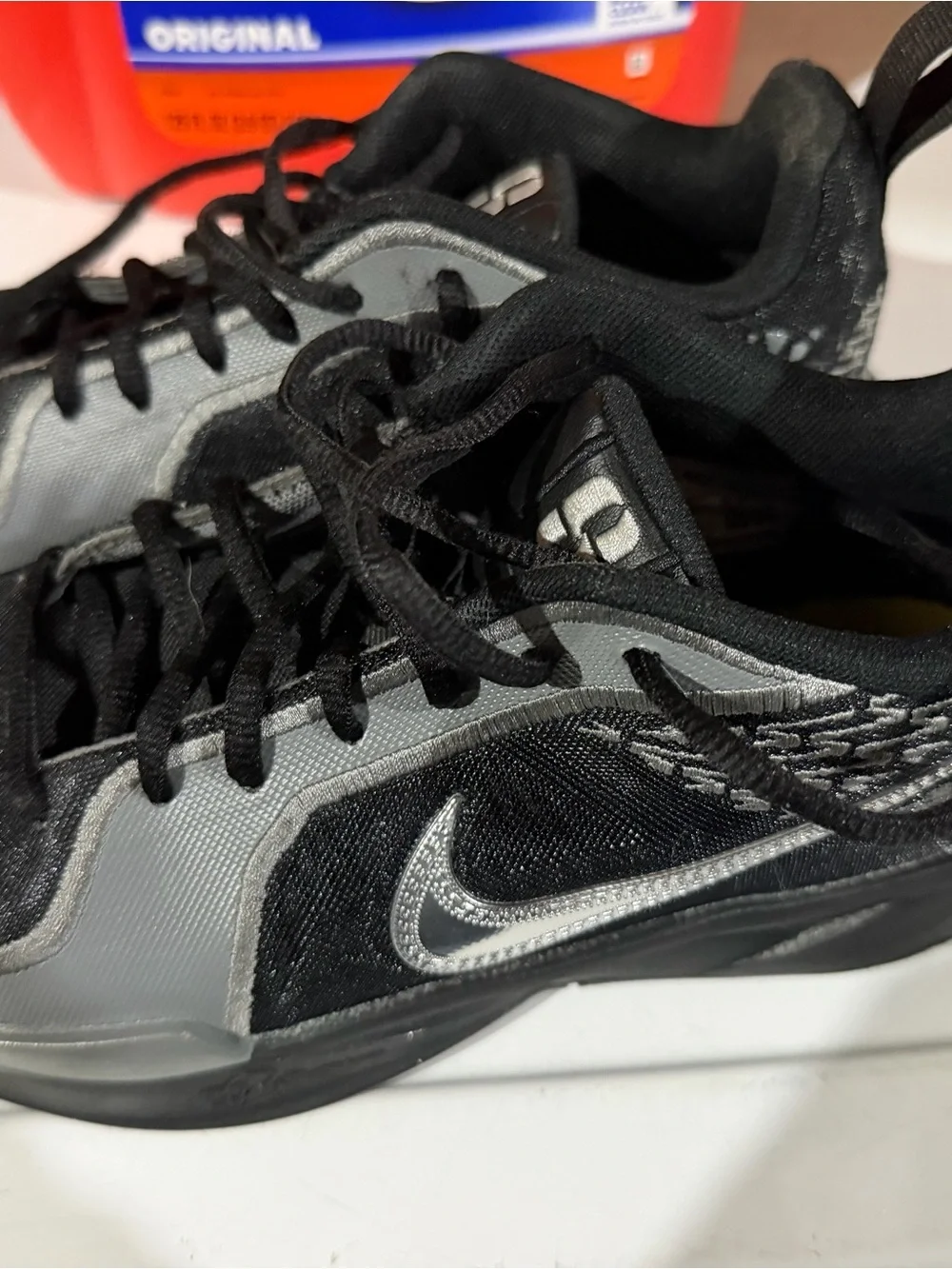 Nike Kids Black and Gray Sneakers